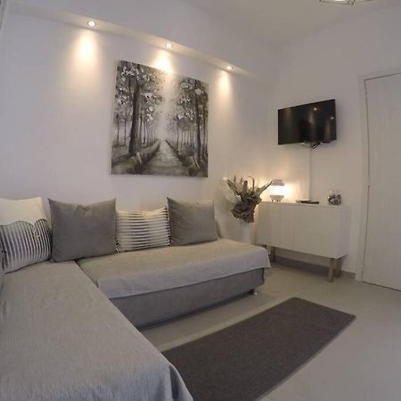 Polychrono New 2 Bedroom Apt. Just By The Sea! Eksteriør billede